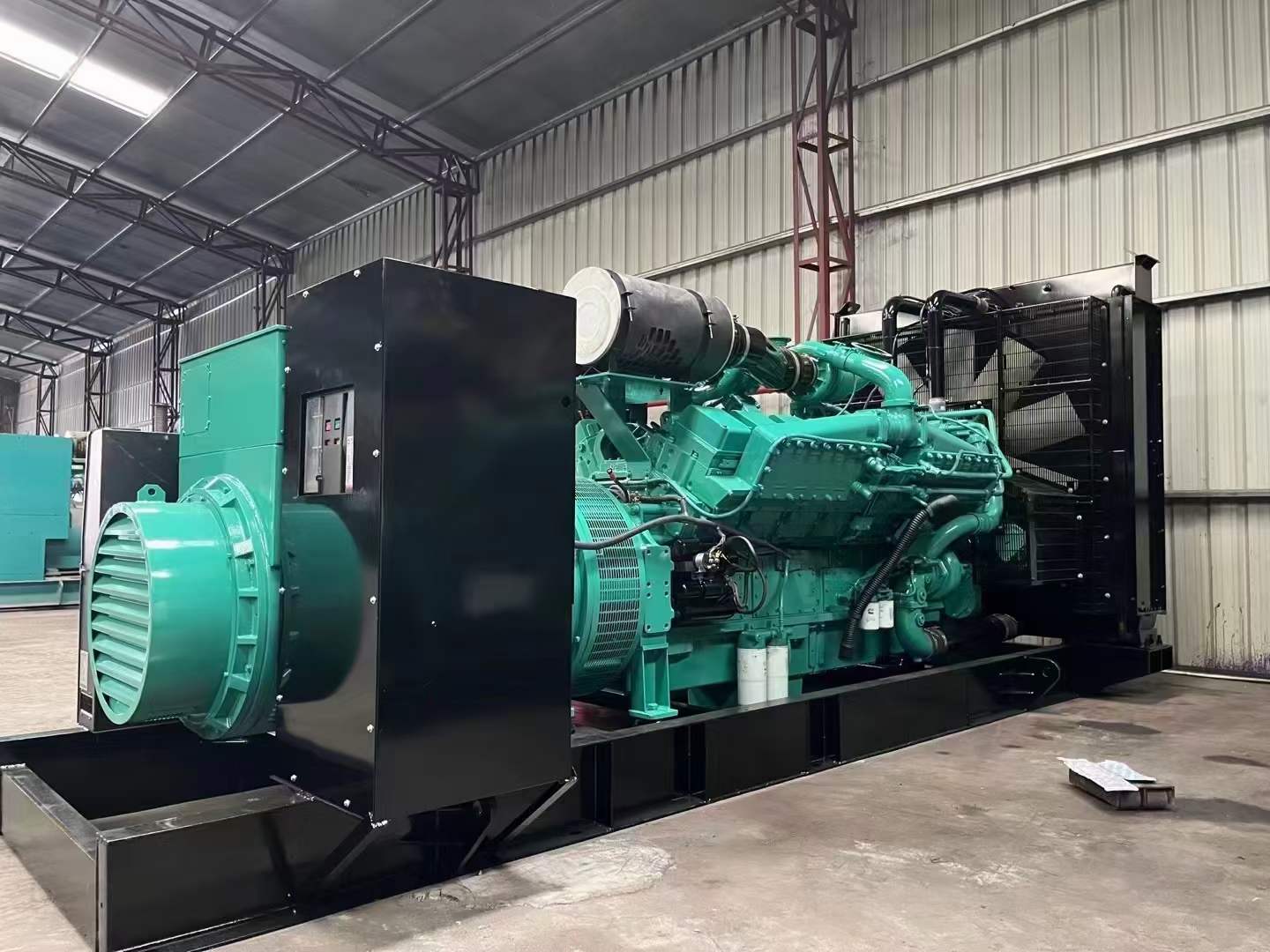 遂溪如何降低 800kW 柴油发电机输出电流的波动？