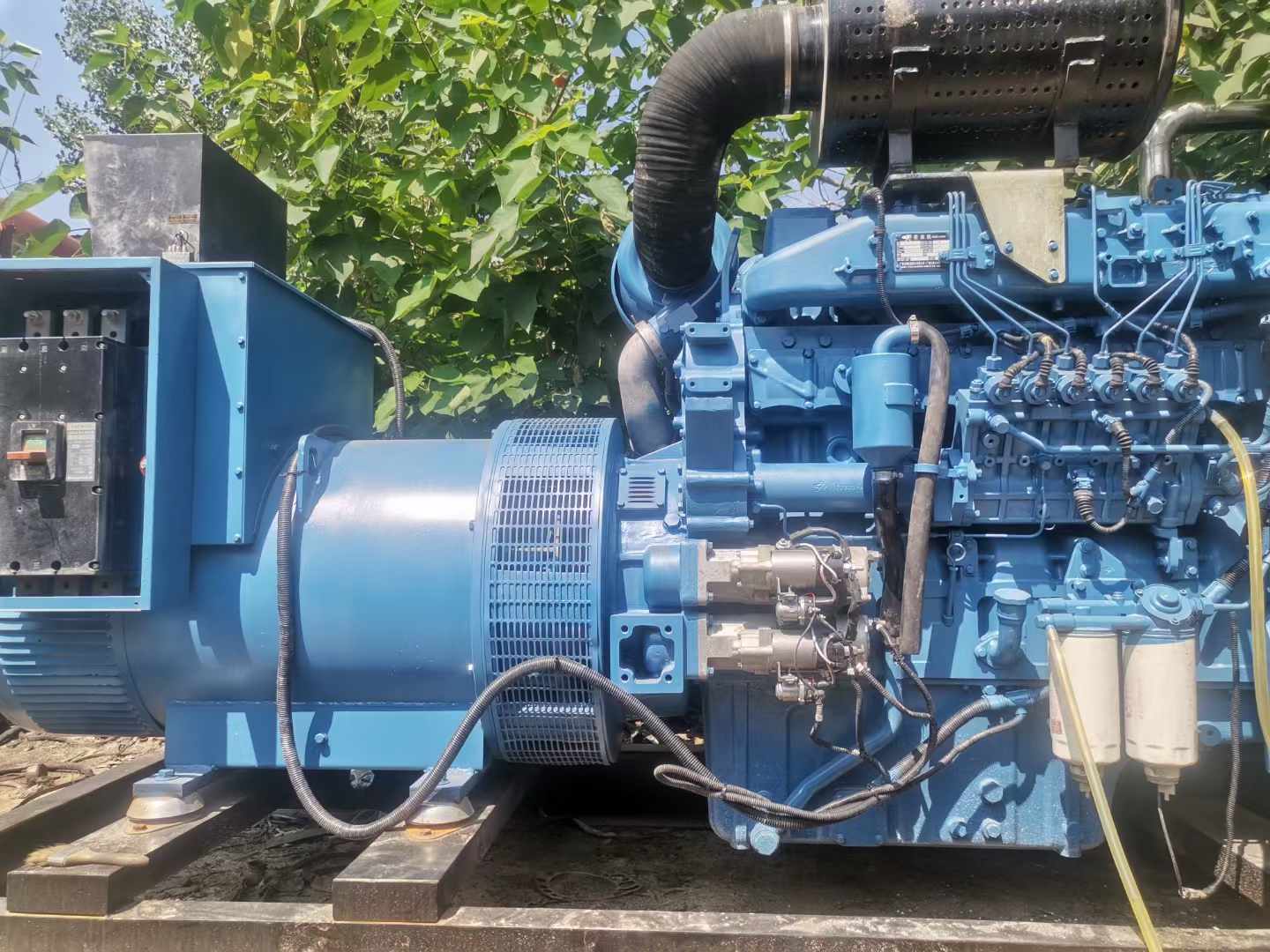 遂溪详细说明降低 800kW 柴油发电机输出电流波动的方法