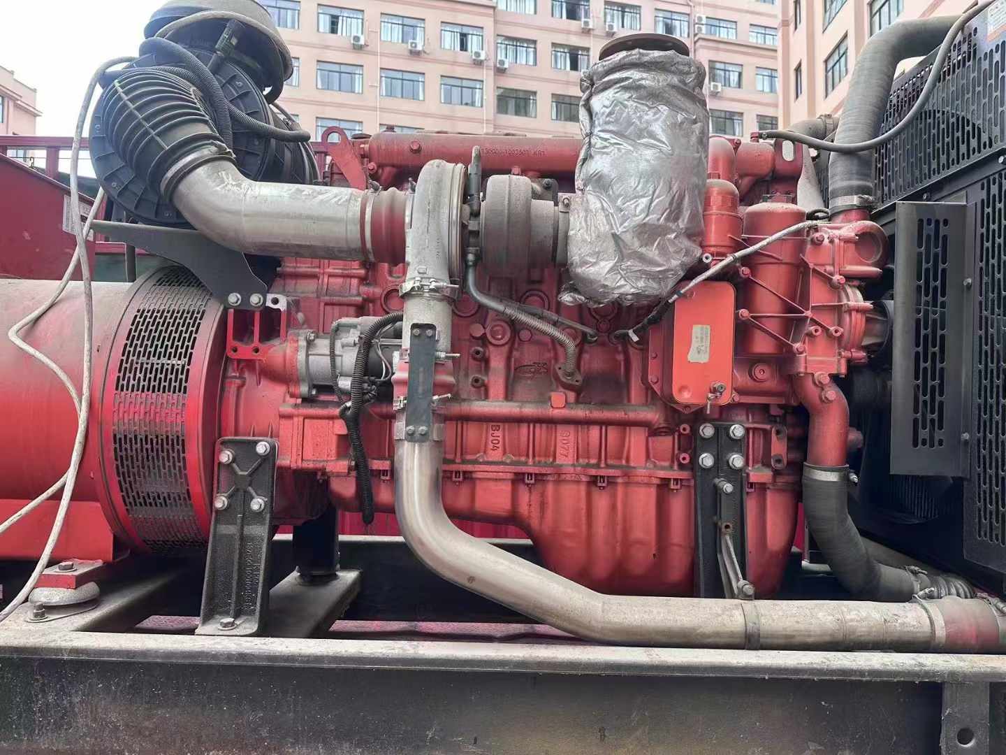 遂溪如何选择适合 600kW 柴油发电机组的过载保护器？